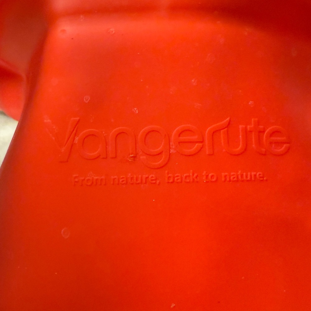Vangerute Silicone Slow Cooker Liners Oval 2-Piece Set: Red Gray‎ - Picture 5 of 5